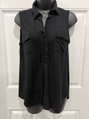 Almost Famous Black Sleeveless Collared Camisole